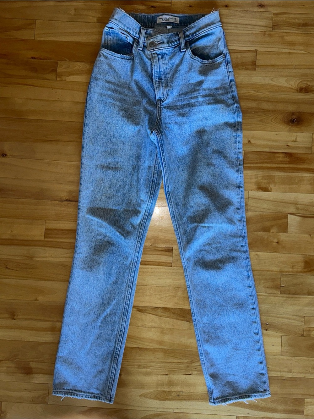Abercrombie & Fitch 90s Straight Jeans 25 Curve Love Ultra High Rise Light Wash